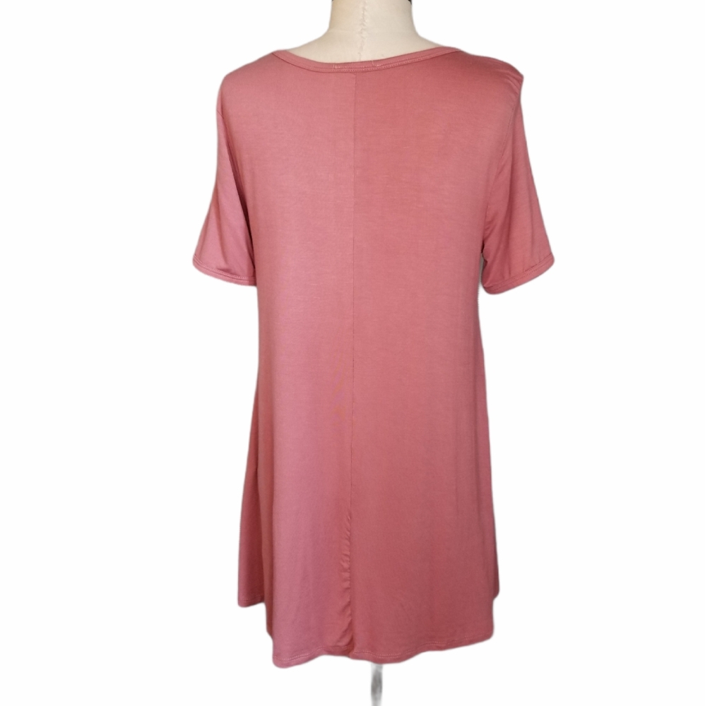 Shop Basic top - Picture 2 of 3